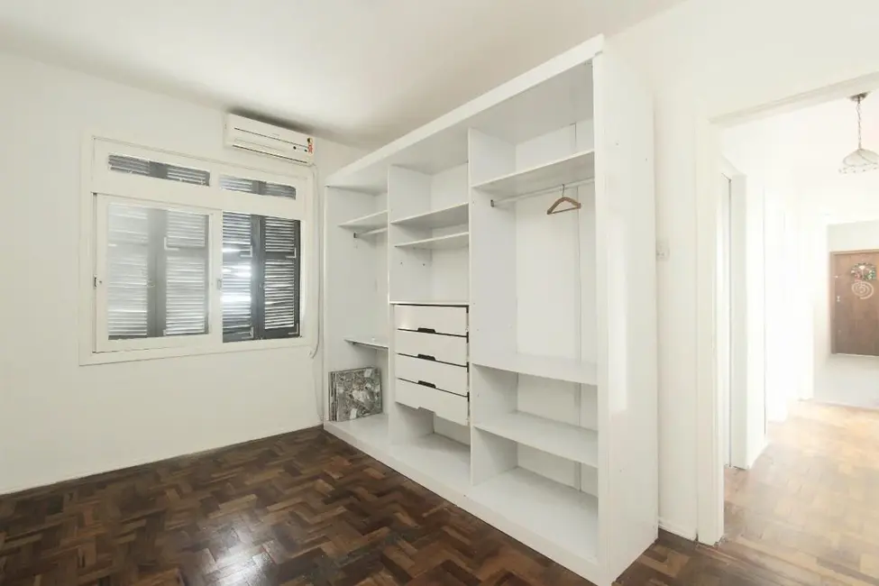 Foto 7 de Apartamento com 1 quarto à venda, 49m2 em São João, Porto Alegre - RS