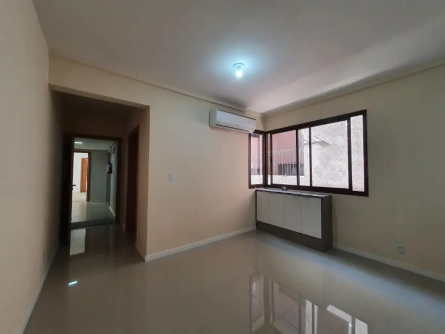 Foto 4 de Apartamento com 2 quartos à venda, 69m2 em Chácara das Pedras, Porto Alegre - RS