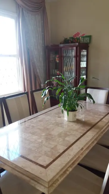 Casa com 4 quartos à venda, 130m2 em Partenon, Porto Alegre - RS - imagem 9 Foto 9 de Casa com 4 quartos à venda, 130m2 em Partenon, Porto Alegre - RS