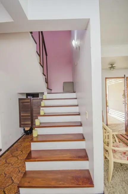 Casa com 3 quartos à venda, 138m2 em Cristo Redentor, Porto Alegre - RS - imagem 7 Foto 7 de Casa com 3 quartos à venda, 138m2 em Cristo Redentor, Porto Alegre - RS