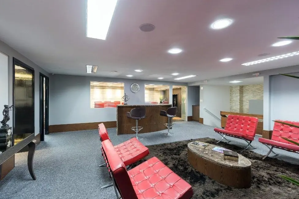 Sala Comercial à venda, 662m2 em Porto Alegre - RS - imagem 8 Foto 8 de Sala Comercial à venda, 662m2 em Porto Alegre - RS