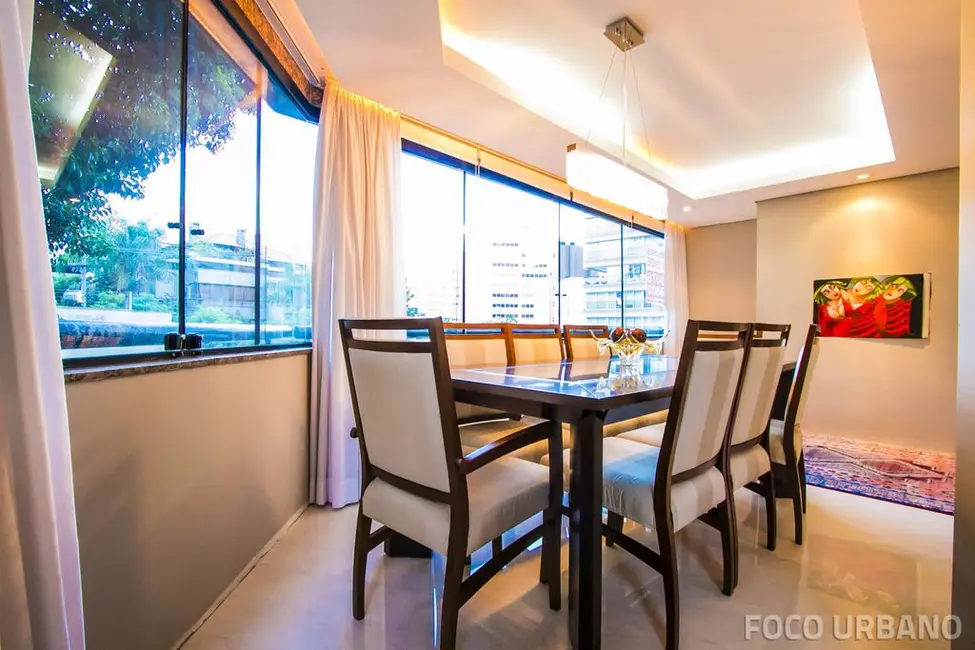 Foto 2 de Apartamento com 3 quartos à venda, 140m2 em Auxiliadora, Porto Alegre - RS