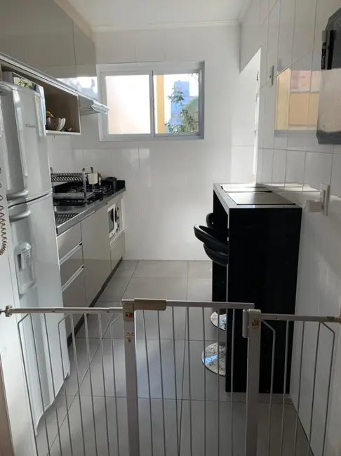 Foto 5 de Apartamento com 2 quartos à venda, 56m2 em Humaitá, Porto Alegre - RS