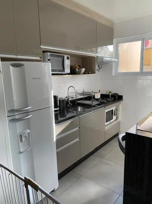 Foto 4 de Apartamento com 2 quartos à venda, 56m2 em Humaitá, Porto Alegre - RS