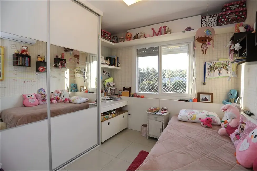 Apartamento com 3 quartos à venda, 80m2 em Jardim Botânico, Porto Alegre - RS - imagem 8 Foto 8 de Apartamento com 3 quartos à venda, 80m2 em Jardim Botânico, Porto Alegre - RS