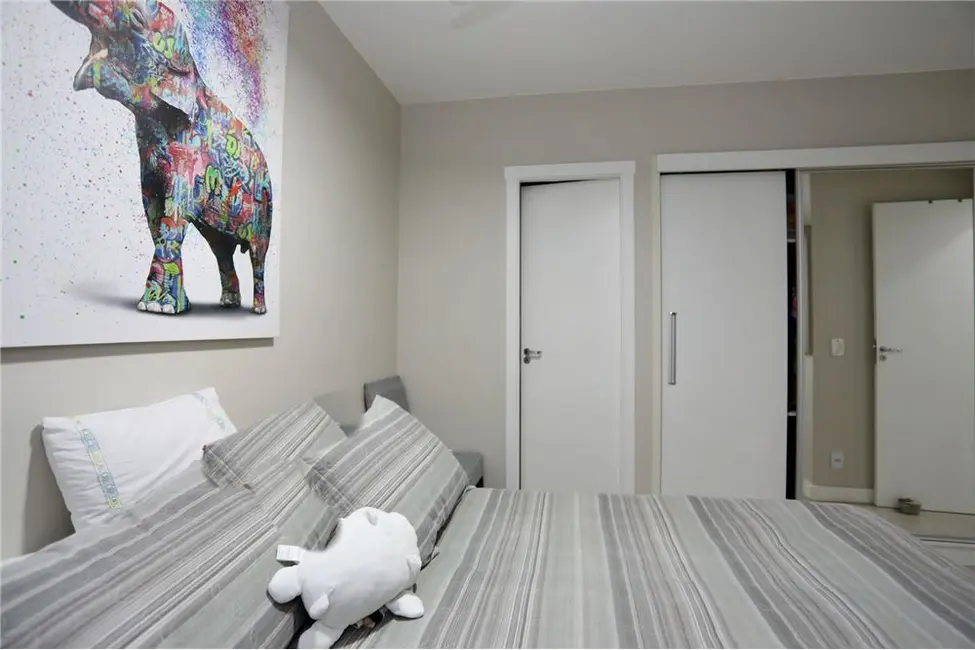 Foto 8 de Apartamento com 3 quartos à venda, 66m2 em Vila Ipiranga, Porto Alegre - RS