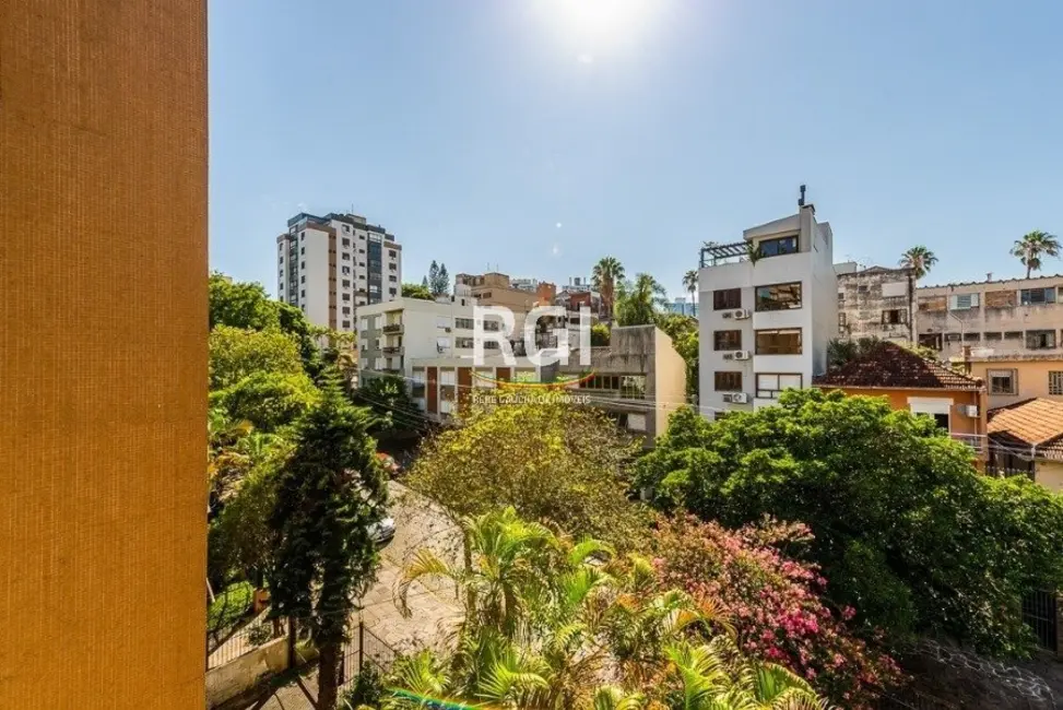 Apartamento com 2 quartos à venda, 116m2 em Petrópolis, Porto Alegre - RS - imagem 6 Foto 6 de Apartamento com 2 quartos à venda, 116m2 em Petrópolis, Porto Alegre - RS