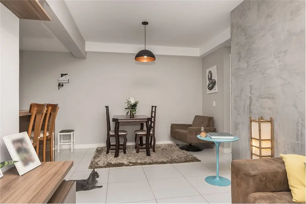 Foto 5 de Apartamento com 2 quartos à venda, 55m2 em Jardim Carvalho, Porto Alegre - RS