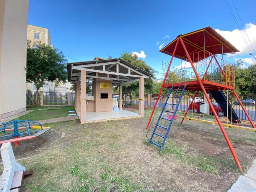 Foto 8 de Apartamento com 2 quartos à venda, 40m2 em Jardim Leopoldina, Porto Alegre - RS