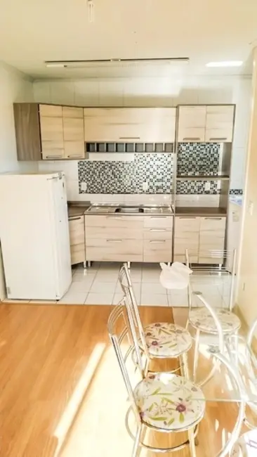 Apartamento com 2 quartos à venda, 43m2 em Fátima, Canoas - RS - imagem 5 Foto 5 de Apartamento com 2 quartos à venda, 43m2 em Fátima, Canoas - RS