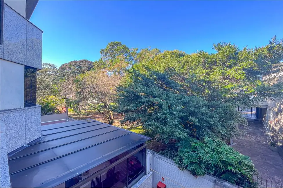 Foto 8 de Apartamento com 3 quartos à venda, 122m2 em Jardim Itu, Porto Alegre - RS