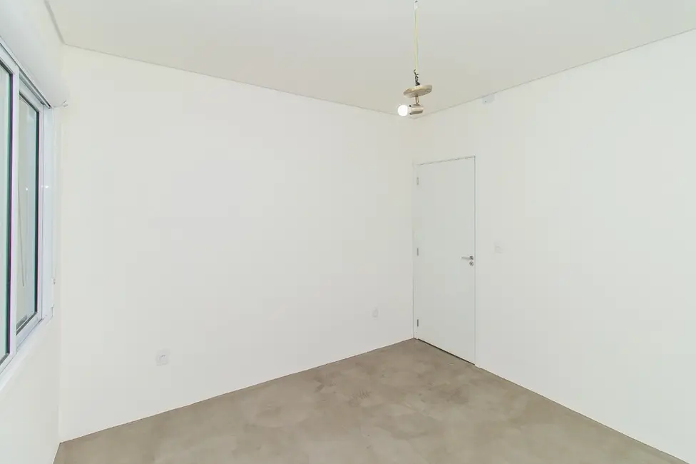 Apartamento com 3 quartos à venda, 110m2 em Mont Serrat, Porto Alegre - RS - imagem 8 Foto 8 de Apartamento com 3 quartos à venda, 110m2 em Mont Serrat, Porto Alegre - RS