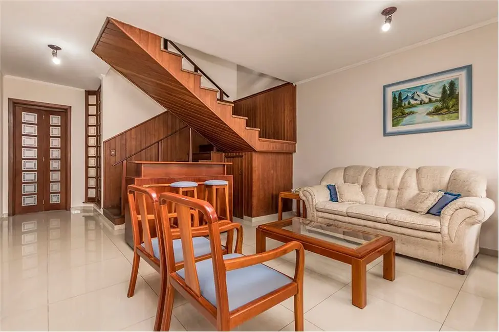 Foto 3 de Casa com 3 quartos à venda, 193m2 em Vila Jardim, Porto Alegre - RS