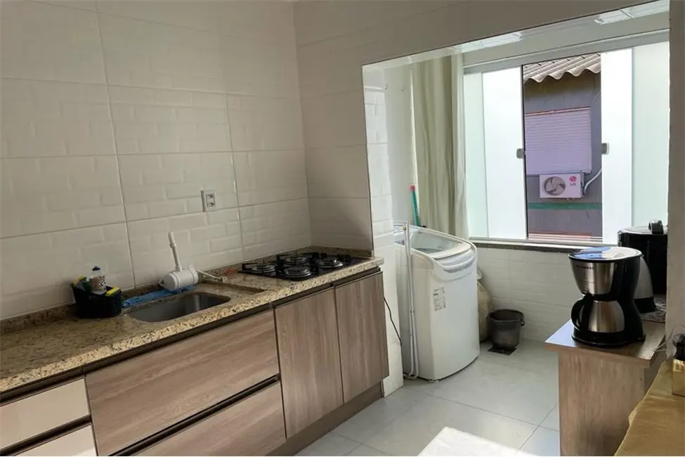 Foto 4 de Apartamento com 2 quartos à venda, 60m2 em Porto Alegre - RS
