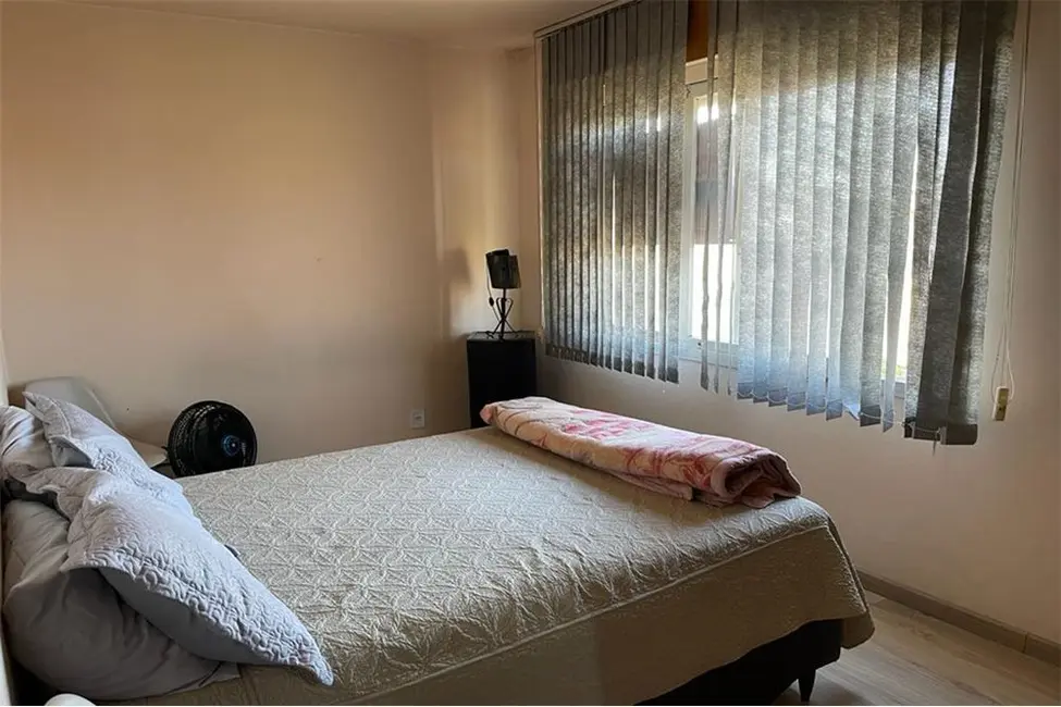 Foto 7 de Apartamento com 2 quartos à venda, 60m2 em Porto Alegre - RS