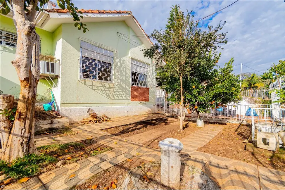 Foto 2 de Casa com 3 quartos à venda, 128m2 em Santa Tereza, Porto Alegre - RS