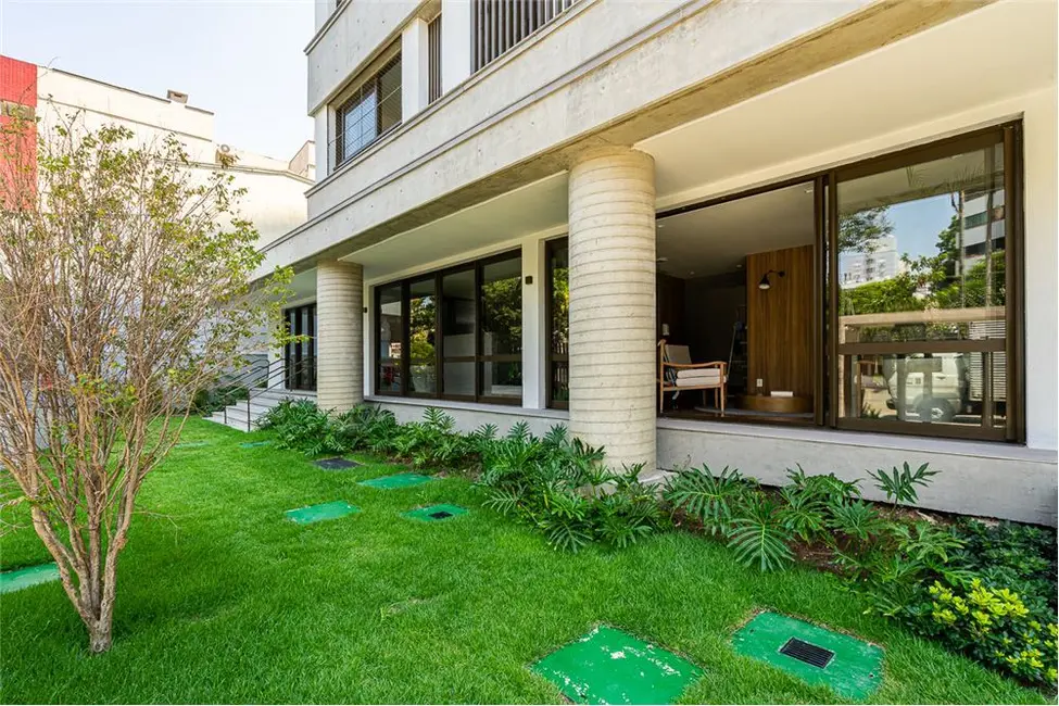 Apartamento com 3 quartos à venda, 110m2 em Menino Deus, Porto Alegre - RS - imagem 4 Foto 4 de Apartamento com 3 quartos à venda, 110m2 em Menino Deus, Porto Alegre - RS