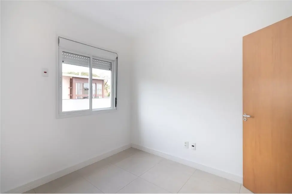Apartamento com 2 quartos à venda, 70m2 em Higienópolis, Porto Alegre - RS - imagem 9 Foto 9 de Apartamento com 2 quartos à venda, 70m2 em Higienópolis, Porto Alegre - RS