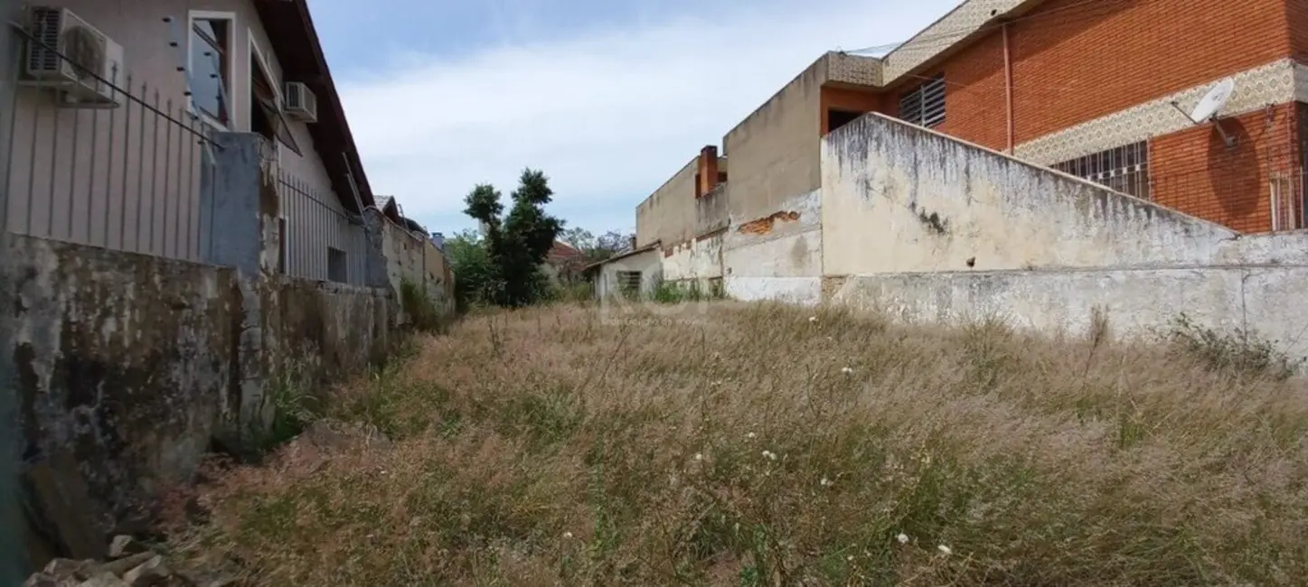 Foto 3 de Terreno / Lote à venda, 333m2 em Vila Ipiranga, Porto Alegre - RS