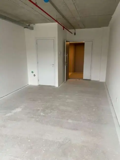 Foto 3 de Sala Comercial à venda, 34m2 em Teresópolis, Porto Alegre - RS