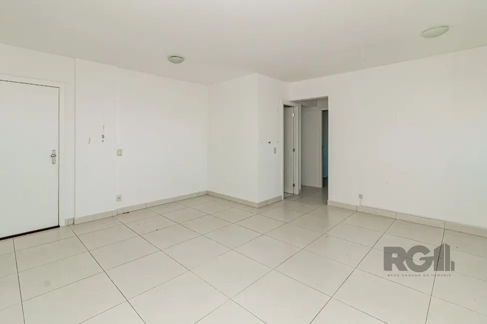 Apartamento com 2 quartos à venda, 66m2 em Vila Ipiranga, Porto Alegre - RS - imagem 5 Foto 5 de Apartamento com 2 quartos à venda, 66m2 em Vila Ipiranga, Porto Alegre - RS