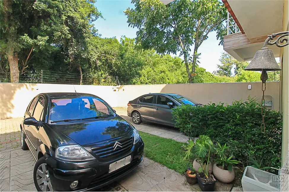 Casa com 3 quartos à venda, 112m2 em Hípica, Porto Alegre - RS - imagem 4 Foto 4 de Casa com 3 quartos à venda, 112m2 em Hípica, Porto Alegre - RS