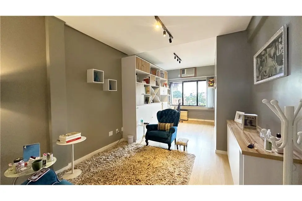 Foto 1 de Sala Comercial à venda, 37m2 em Petrópolis, Porto Alegre - RS