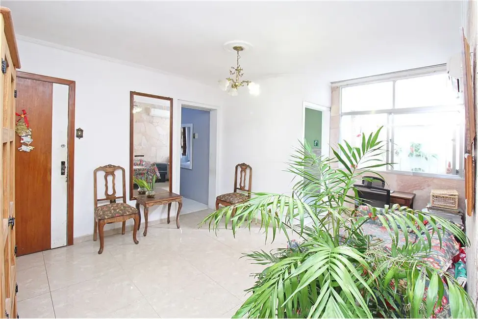 Apartamento com 2 quartos à venda, 81m2 em Petrópolis, Porto Alegre - RS - imagem 5 Foto 5 de Apartamento com 2 quartos à venda, 81m2 em Petrópolis, Porto Alegre - RS