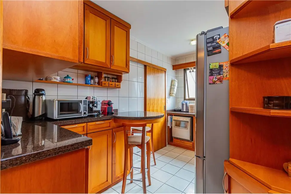 Foto 9 de Apartamento com 3 quartos à venda, 127m2 em Menino Deus, Porto Alegre - RS