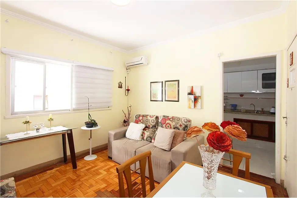 Apartamento com 2 quartos à venda, 69m2 em Petrópolis, Porto Alegre - RS - imagem 3 Foto 3 de Apartamento com 2 quartos à venda, 69m2 em Petrópolis, Porto Alegre - RS