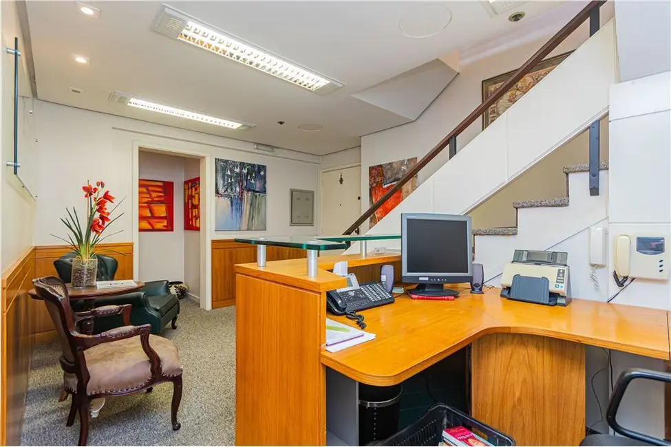 Foto 4 de Sala Comercial à venda, 367m2 em Floresta, Porto Alegre - RS