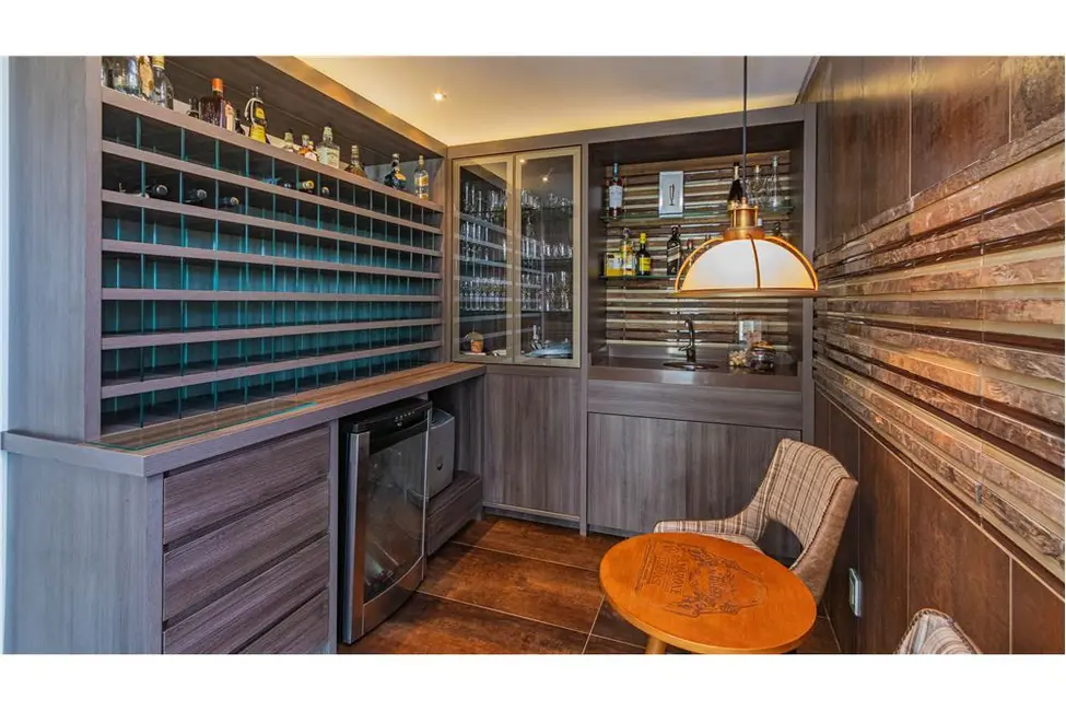 Casa com 7 quartos à venda, 941m2 em Belém Novo, Porto Alegre - RS - imagem 9 Foto 9 de Casa com 7 quartos à venda, 941m2 em Belém Novo, Porto Alegre - RS