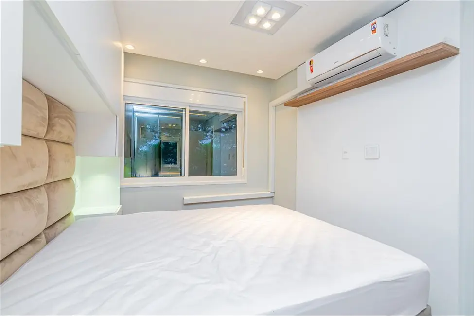 Apartamento com 1 quarto à venda, 39m2 em Menino Deus, Porto Alegre - RS - imagem 7 Foto 7 de Apartamento com 1 quarto à venda, 39m2 em Menino Deus, Porto Alegre - RS