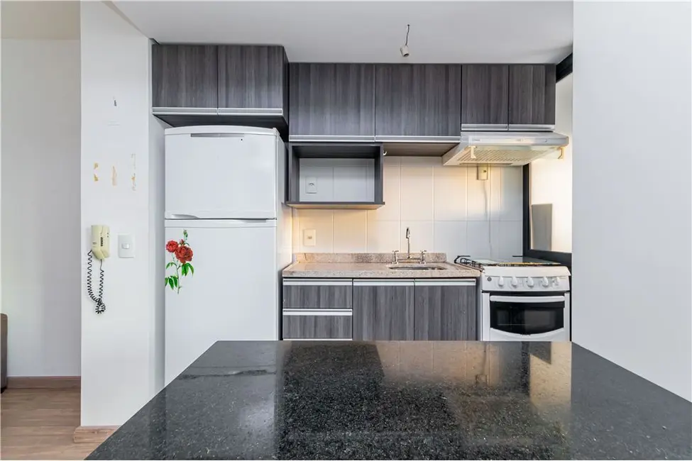 Apartamento com 1 quarto à venda, 38m2 em Menino Deus, Porto Alegre - RS - imagem 7 Foto 7 de Apartamento com 1 quarto à venda, 38m2 em Menino Deus, Porto Alegre - RS