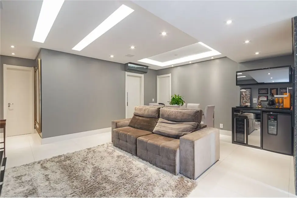 Apartamento com 2 quartos à venda, 102m2 em Jardim Europa, Porto Alegre - RS - imagem 3 Foto 3 de Apartamento com 2 quartos à venda, 102m2 em Jardim Europa, Porto Alegre - RS