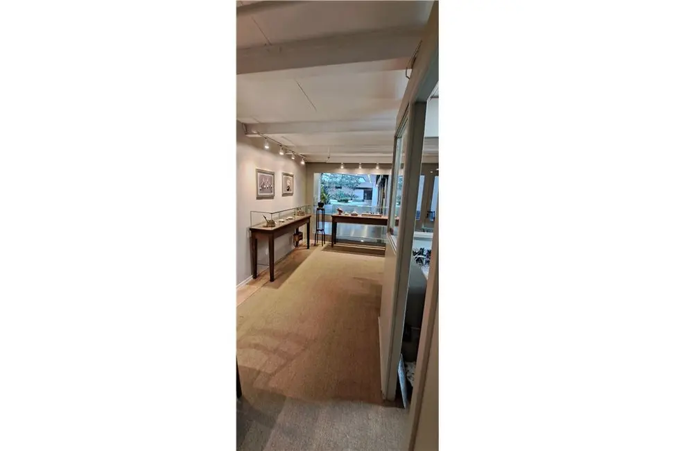 Foto 6 de Loja à venda, 45m2 em Rio Branco, Porto Alegre - RS