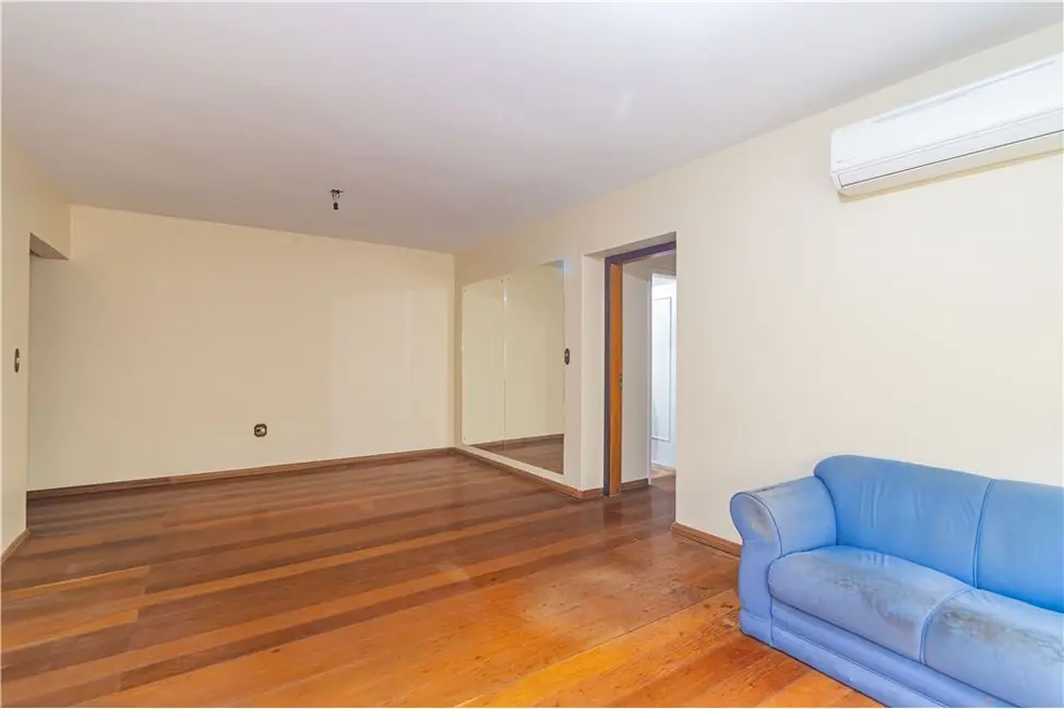 Foto 5 de Apartamento com 3 quartos à venda, 104m2 em Auxiliadora, Porto Alegre - RS