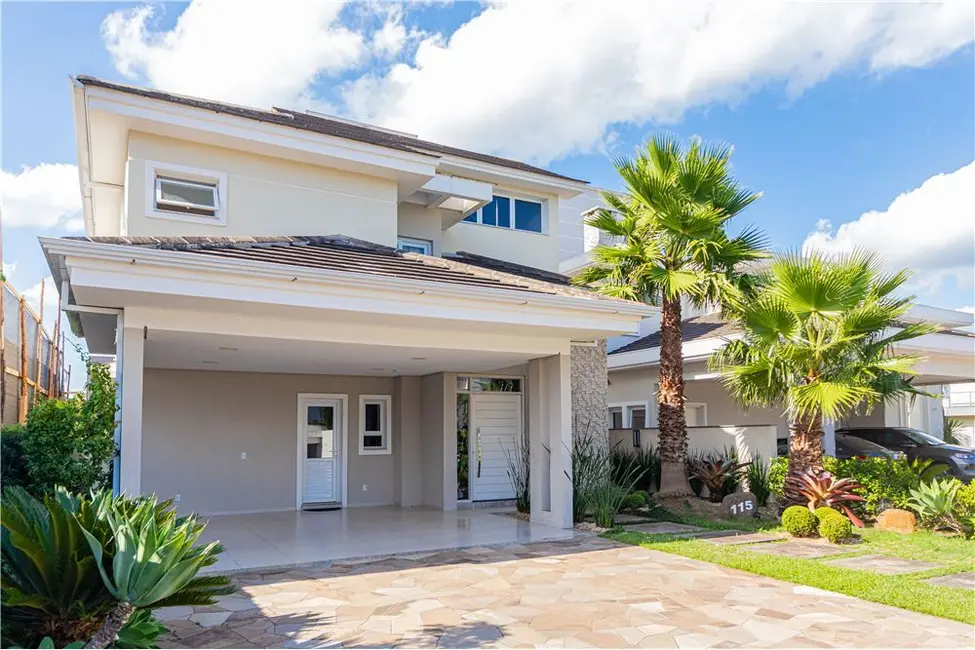 Casa com 3 quartos à venda, 250m2 em Neópolis, Gravatai - RS - imagem 6 Foto 6 de Casa com 3 quartos à venda, 250m2 em Neópolis, Gravatai - RS