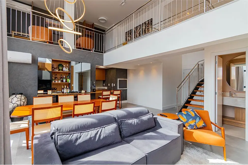 Apartamento com 3 quartos à venda, 184m2 em Menino Deus, Porto Alegre - RS - imagem 2 Foto 2 de Apartamento com 3 quartos à venda, 184m2 em Menino Deus, Porto Alegre - RS