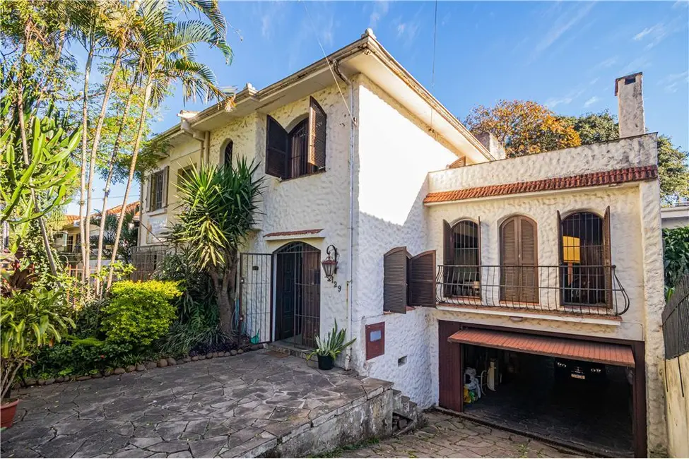 Foto 1 de Casa com 5 quartos à venda, 400m2 em Petrópolis, Porto Alegre - RS