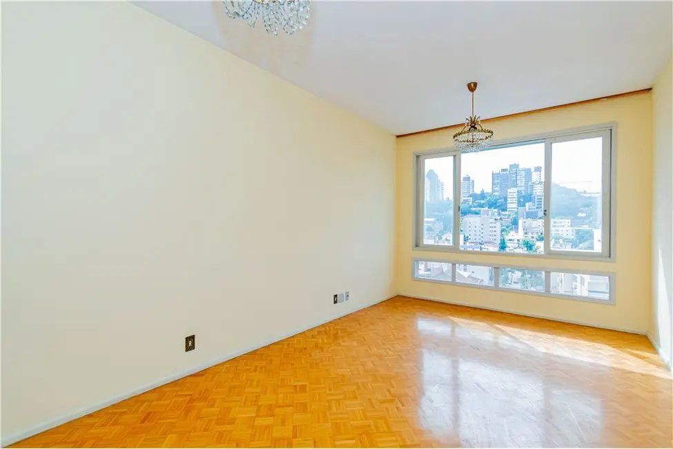 Foto 2 de Apartamento com 3 quartos à venda, 98m2 em Santa Cecília, Porto Alegre - RS