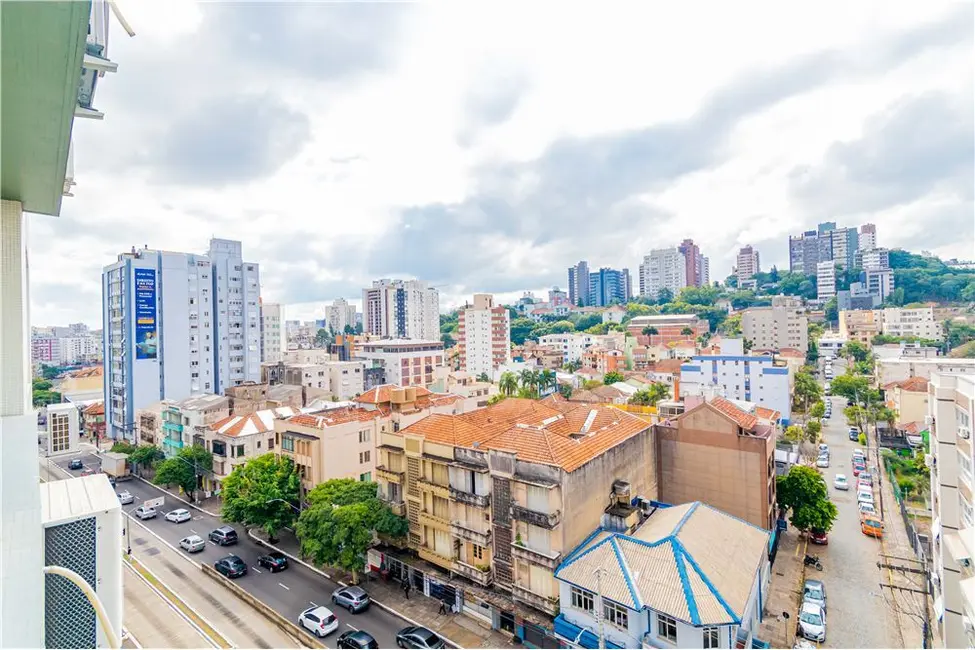 Foto 7 de Apartamento com 3 quartos à venda, 98m2 em Santa Cecília, Porto Alegre - RS