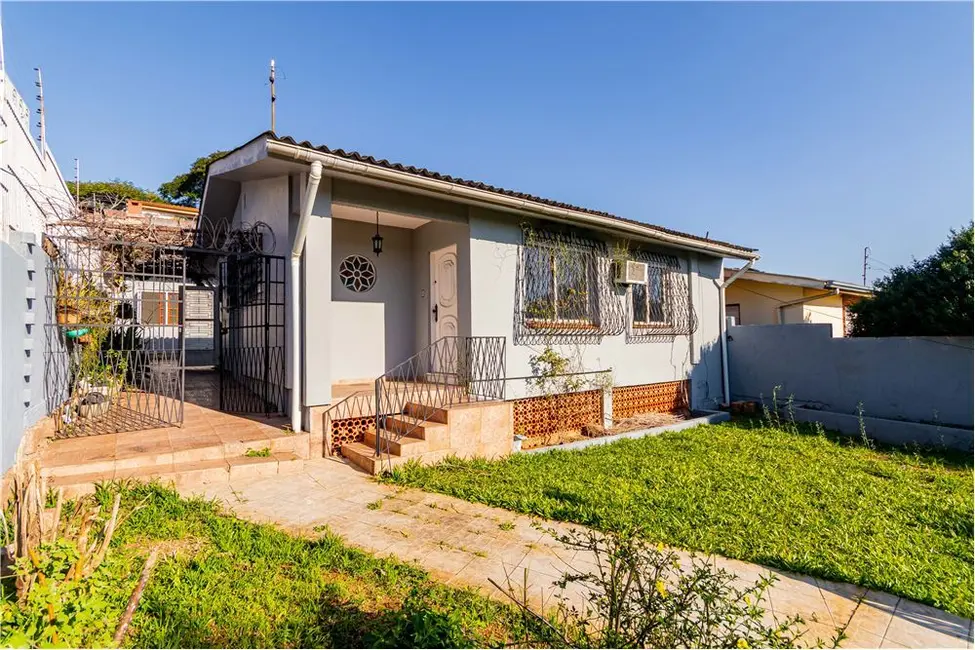 Foto 1 de Casa com 4 quartos à venda, 154m2 em Santa Tereza, Porto Alegre - RS