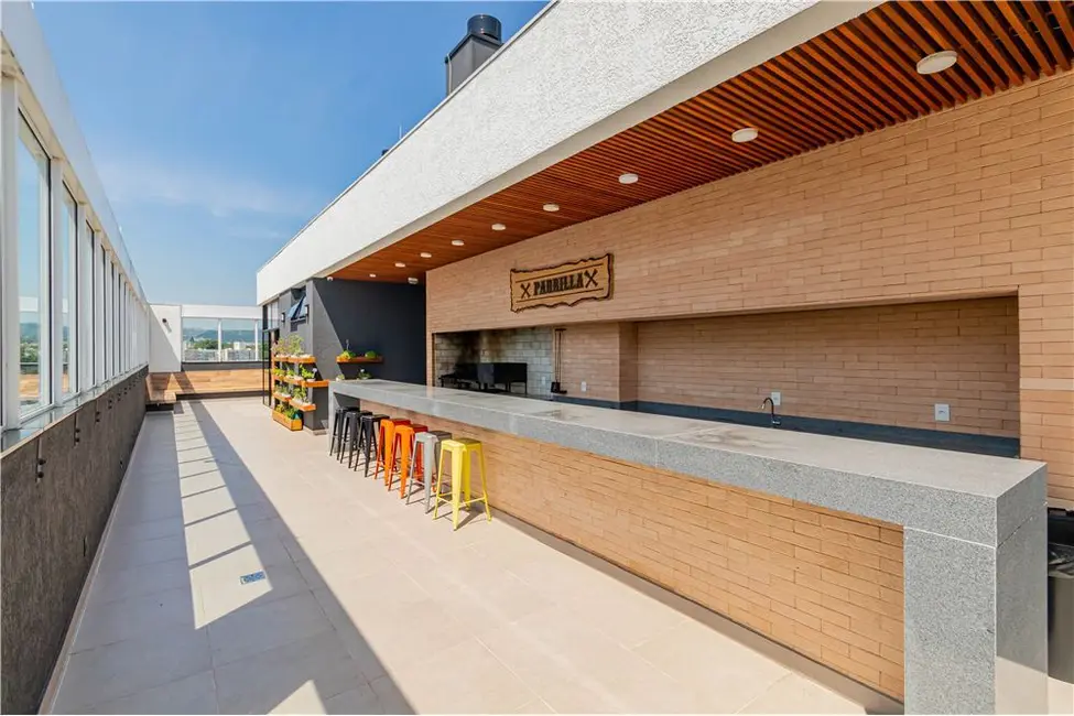 Apartamento com 1 quarto à venda, 59m2 em Azenha, Porto Alegre - RS - imagem 9 Foto 9 de Apartamento com 1 quarto à venda, 59m2 em Azenha, Porto Alegre - RS