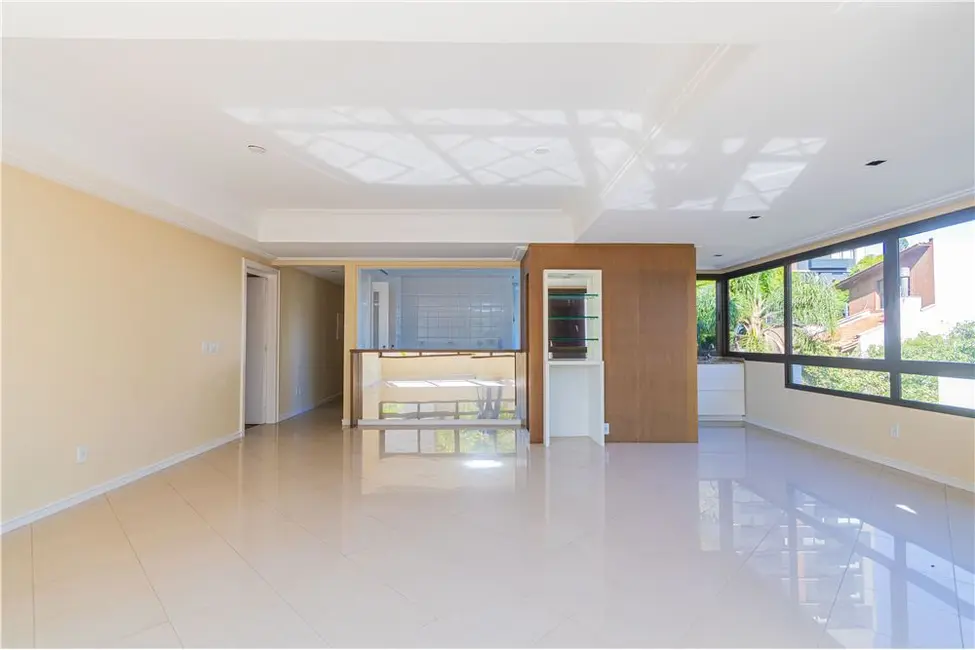 Apartamento com 2 quartos à venda, 110m2 em Mont Serrat, Porto Alegre - RS - imagem 9 Foto 9 de Apartamento com 2 quartos à venda, 110m2 em Mont Serrat, Porto Alegre - RS