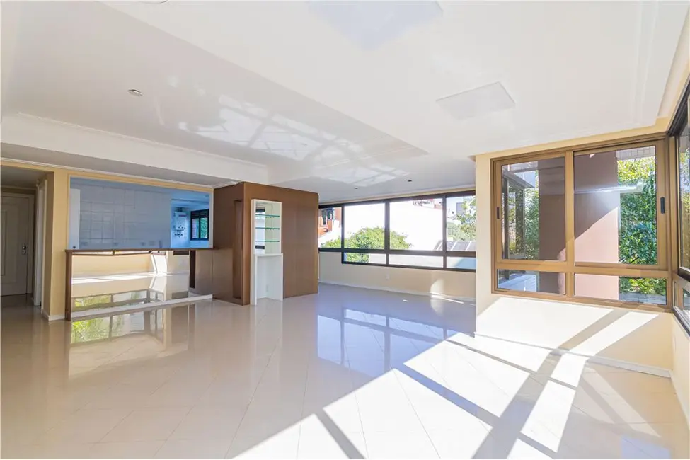 Apartamento com 2 quartos à venda, 110m2 em Mont Serrat, Porto Alegre - RS - imagem 4 Foto 4 de Apartamento com 2 quartos à venda, 110m2 em Mont Serrat, Porto Alegre - RS