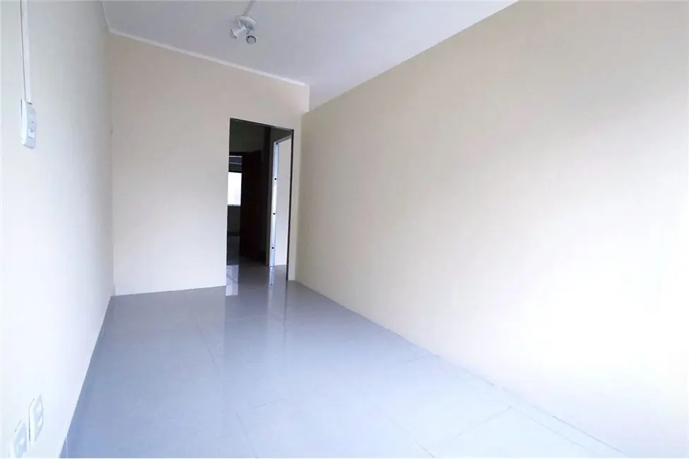 Sala Comercial à venda, 47m2 em Menino Deus, Porto Alegre - RS - imagem 8 Foto 8 de Sala Comercial à venda, 47m2 em Menino Deus, Porto Alegre - RS