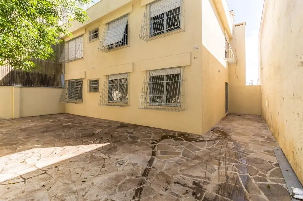 Foto 2 de Apartamento com 3 quartos à venda, 85m2 em Bom Jesus, Porto Alegre - RS