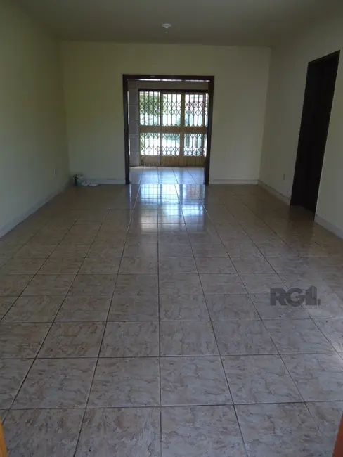 Foto 2 de Casa com 3 quartos à venda, 279m2 em Partenon, Porto Alegre - RS
