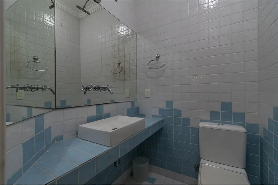 Casa com 4 quartos à venda, 340m2 em Estância Velha, Canoas - RS - imagem 9 Foto 9 de Casa com 4 quartos à venda, 340m2 em Estância Velha, Canoas - RS